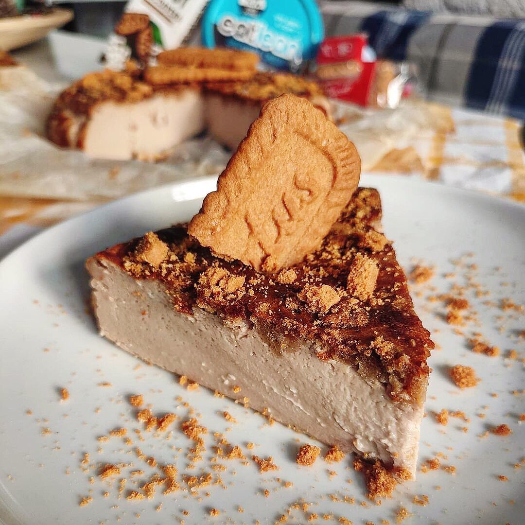 CHEESECAKE DE GALLETA LOTUS Y CHOCOLATE